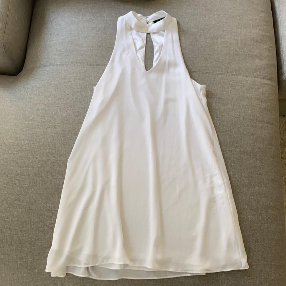 Lulu’s dress - Picture 2 of 3